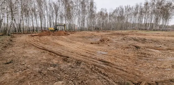 Территория спортивных площадок до строительства